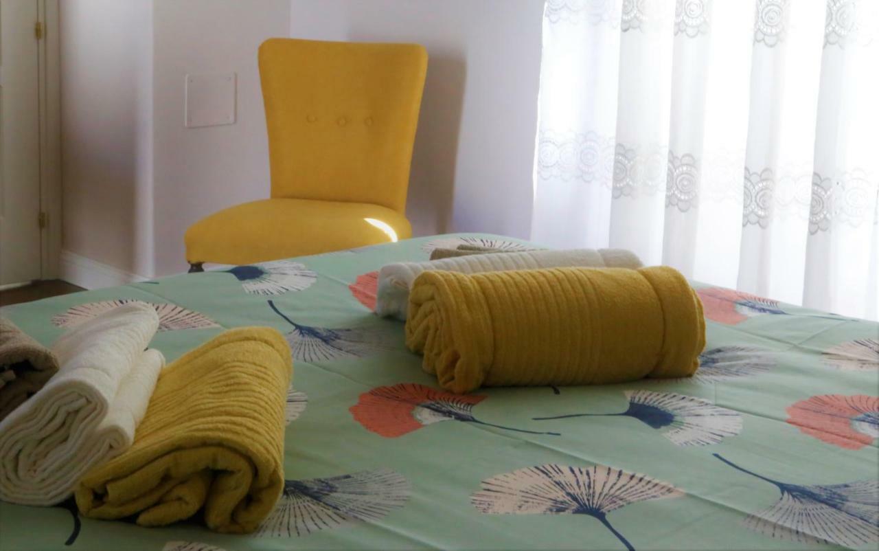 บีแอนด์บี บินาริโอ 39 Bed & Breakfast เนเปิลส์ ภายนอก รูปภาพ